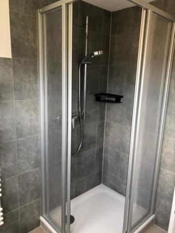 Die Graefin Auf Ruegen - Ferienappartements Parchtitz Bagian luar foto